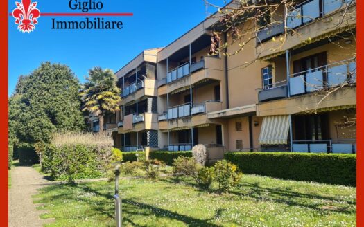 Vendesi quadrilocale con doppi servizi e terrazzo